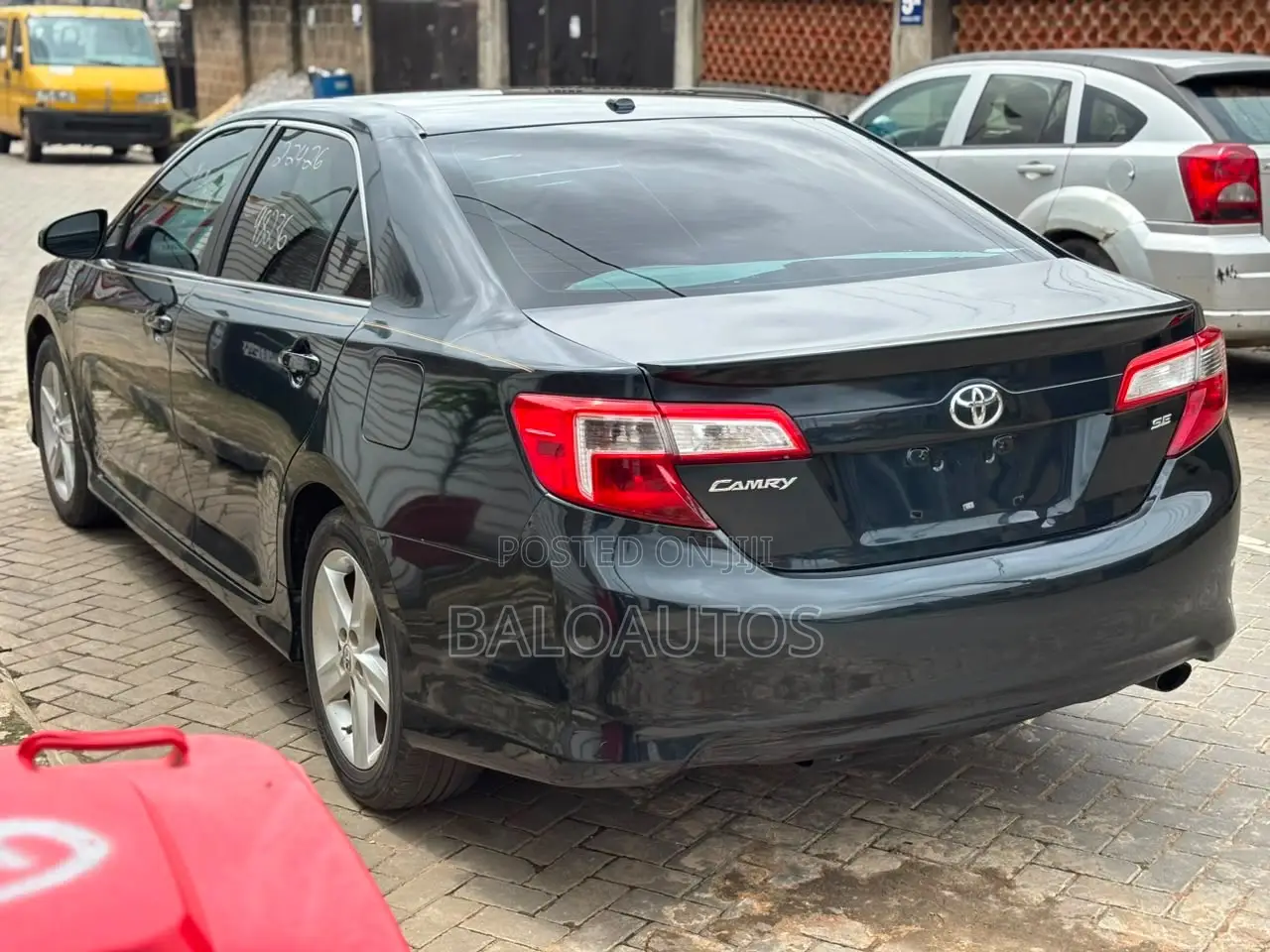 Toyota Camry SE 4dr Sedan (2.5L 4cyl 6A) 2012 Black