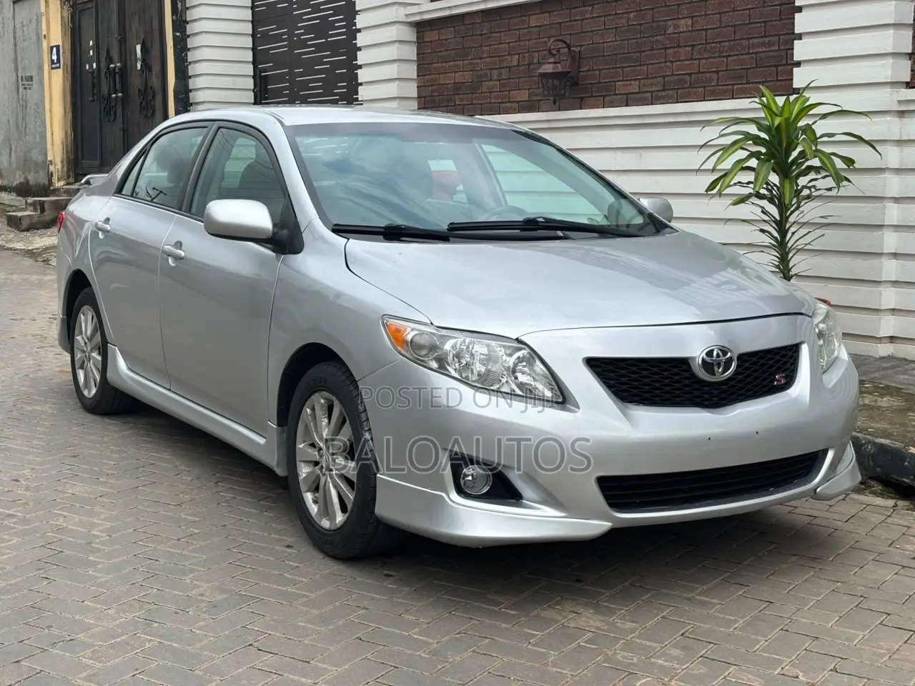 Toyota Corolla S 4dr Sedan (1.8L 4cyl 4A) 2010 Silver