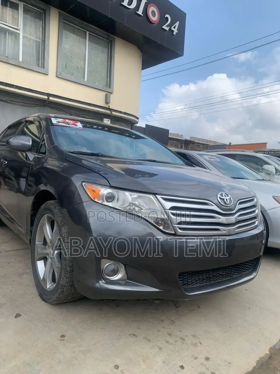 Toyota Venza LE 2012 Gray