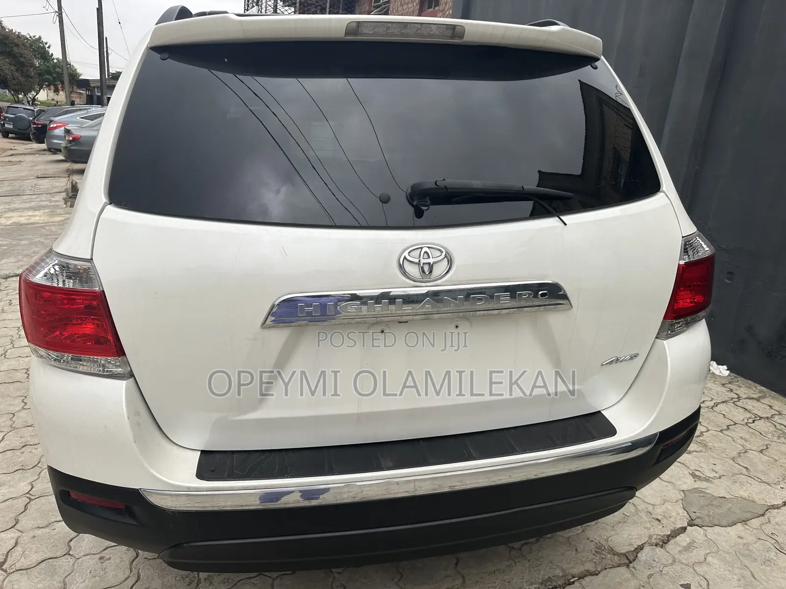 Toyota Highlander Limited 3.5l 4WD 2013 White