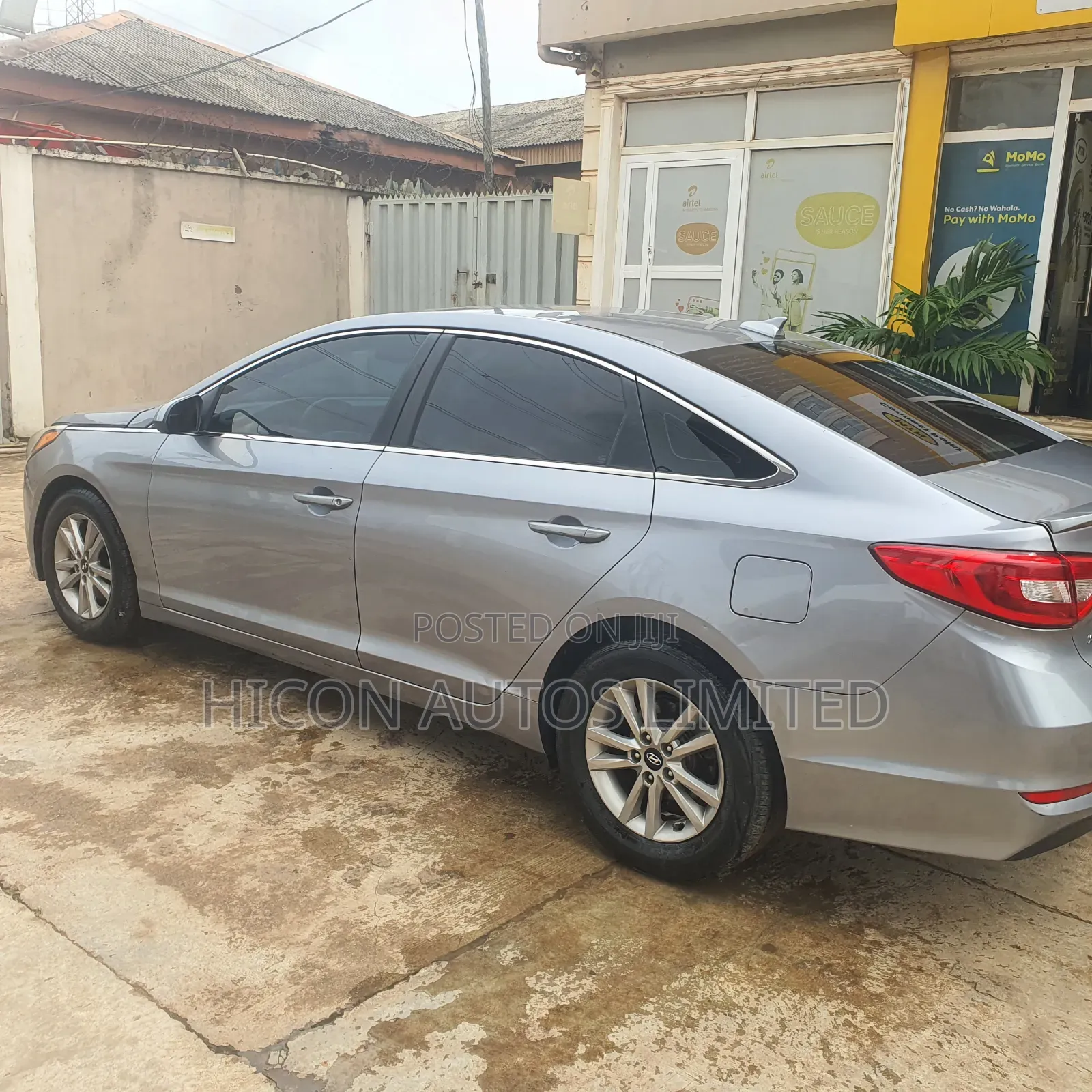 Hyundai Sonata Base Sedan FWD (2.4L 4cyl 6A) 2016 Gray
