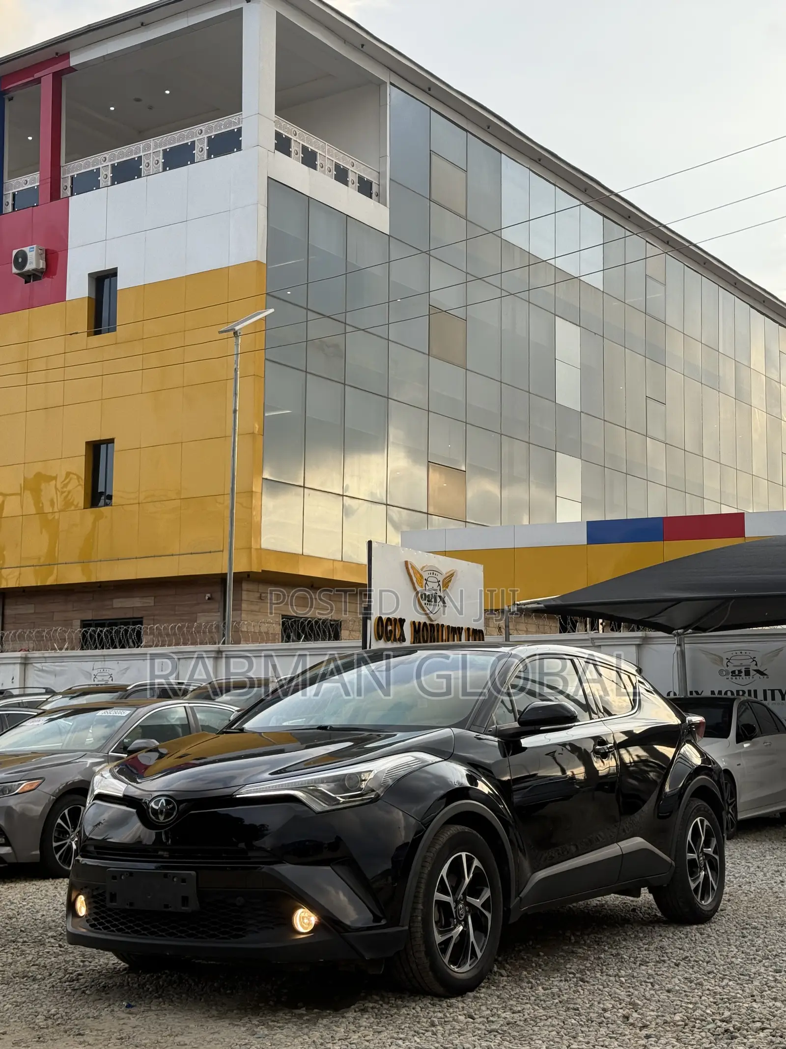Toyota C-HR 2024 Black