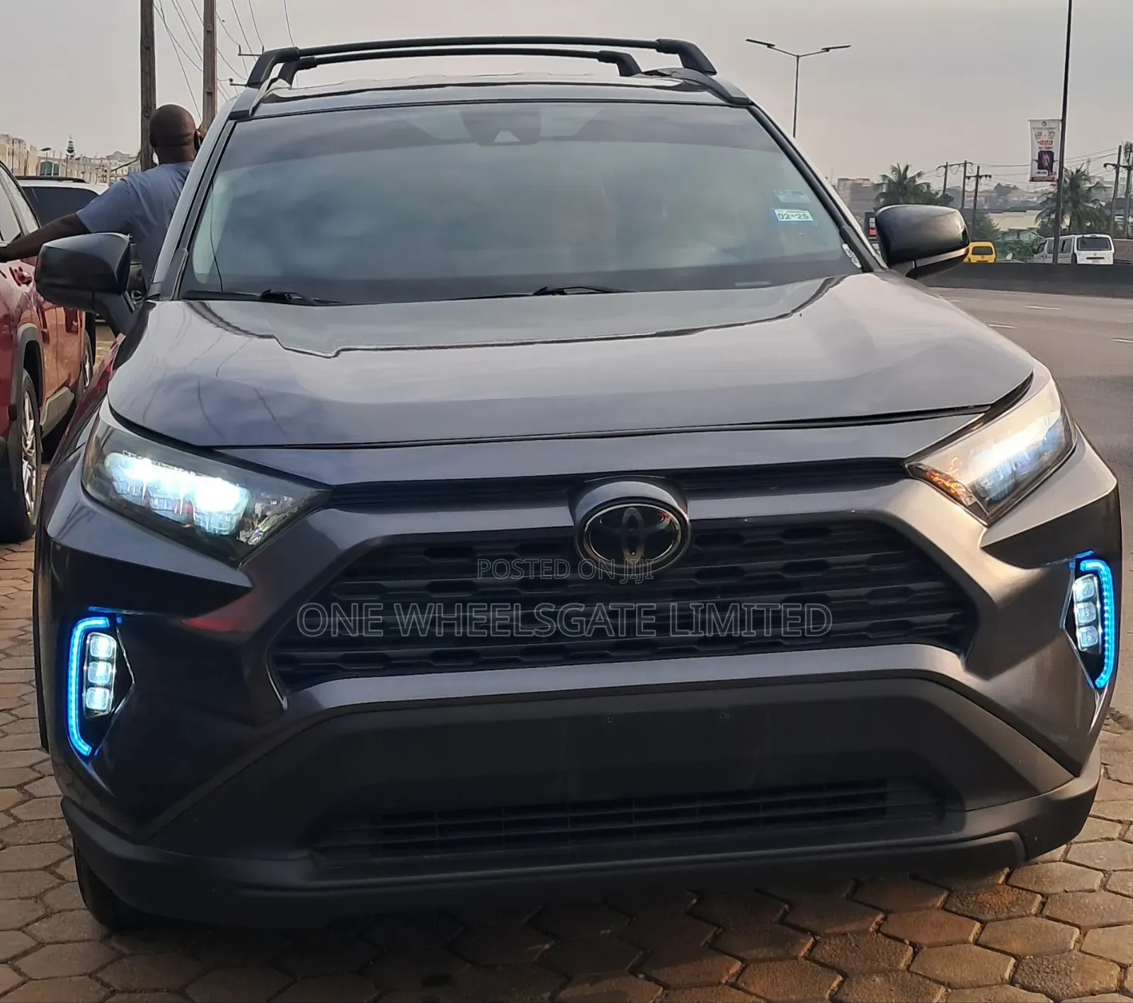 Toyota RAV4 2019 Gray