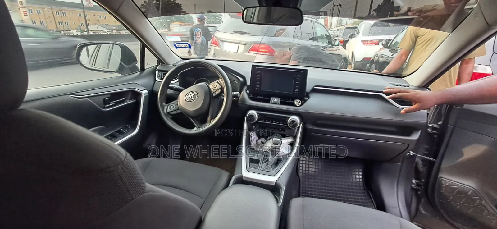 Toyota RAV4 2019 Gray