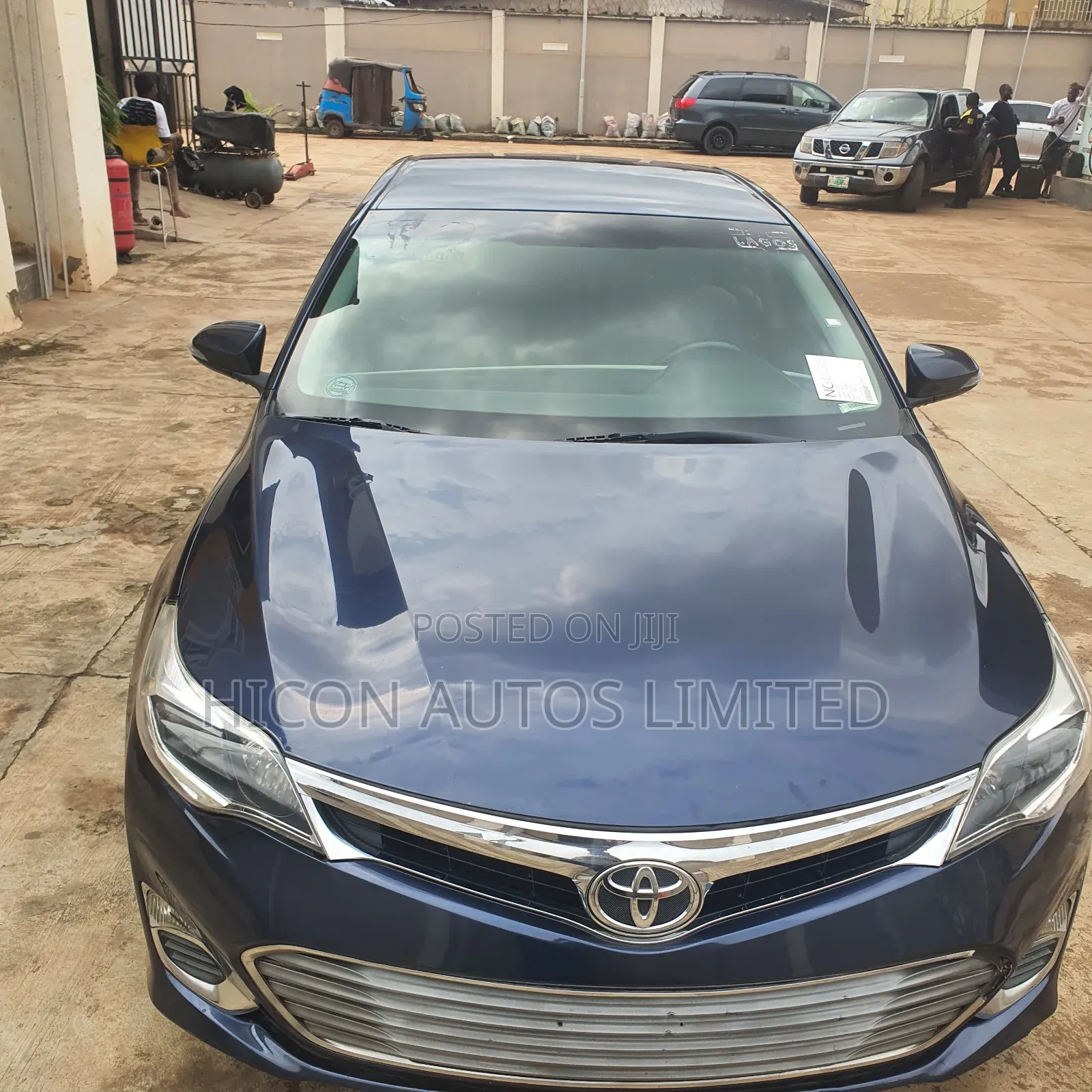 Toyota Avalon 2014 Blue