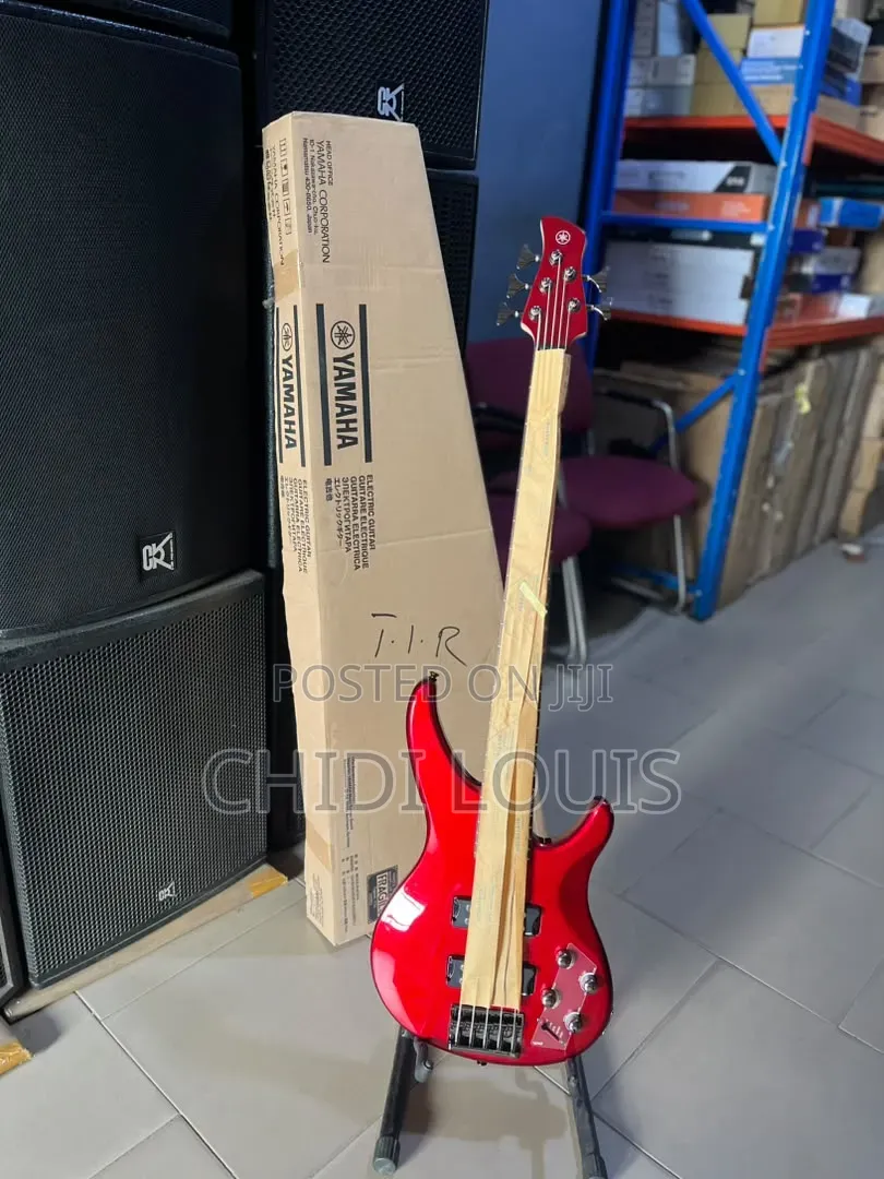 Yamaha Bass Guitar