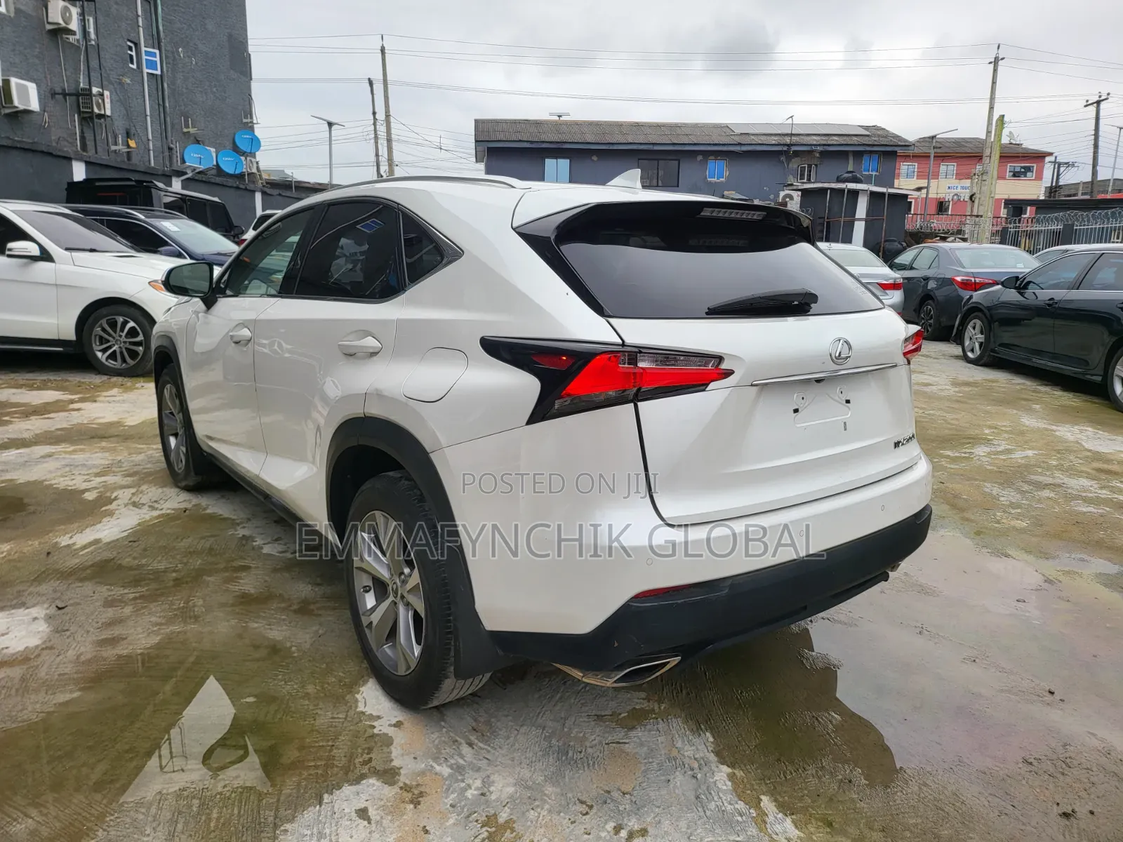 Lexus NX 200t FWD 2017 White