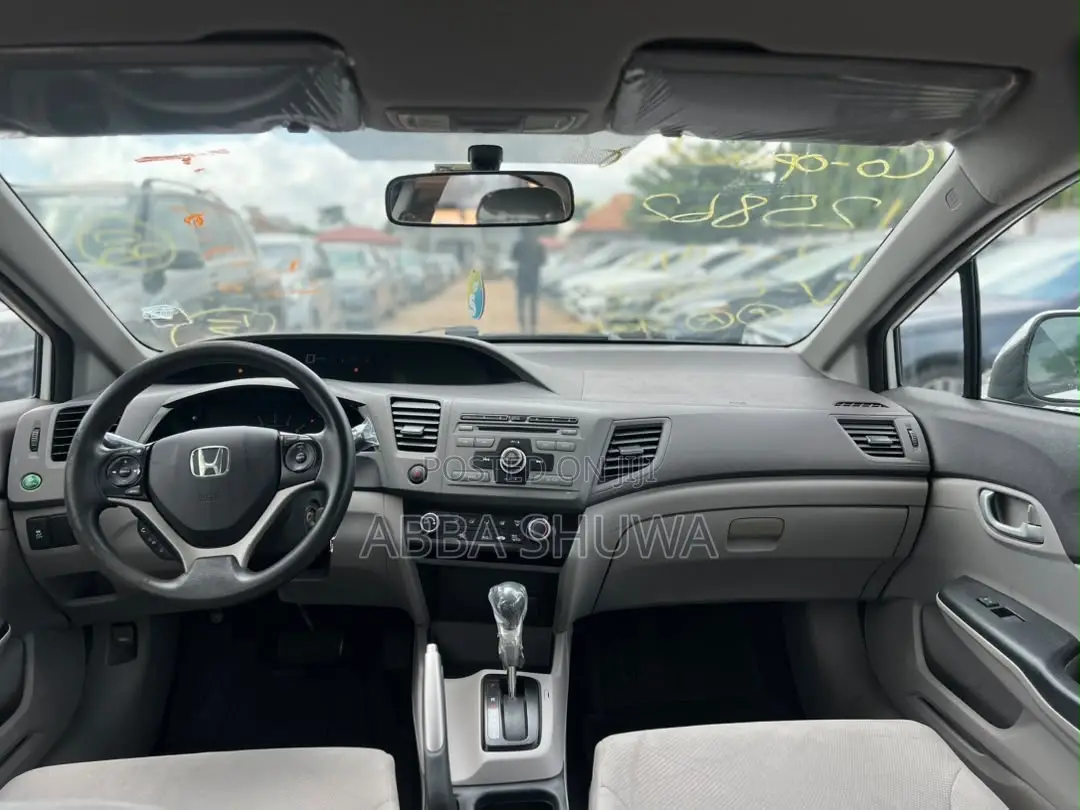 Honda Civic 2012 White