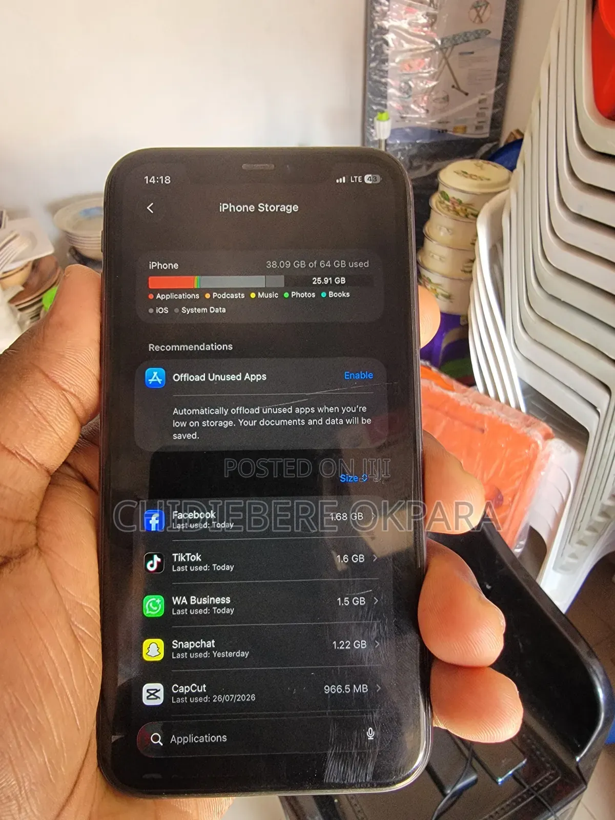 Apple iPhone 11 64 GB Black