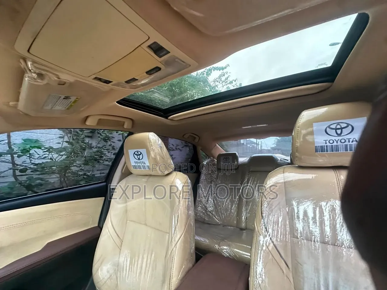 Toyota Avalon 2013 Gold