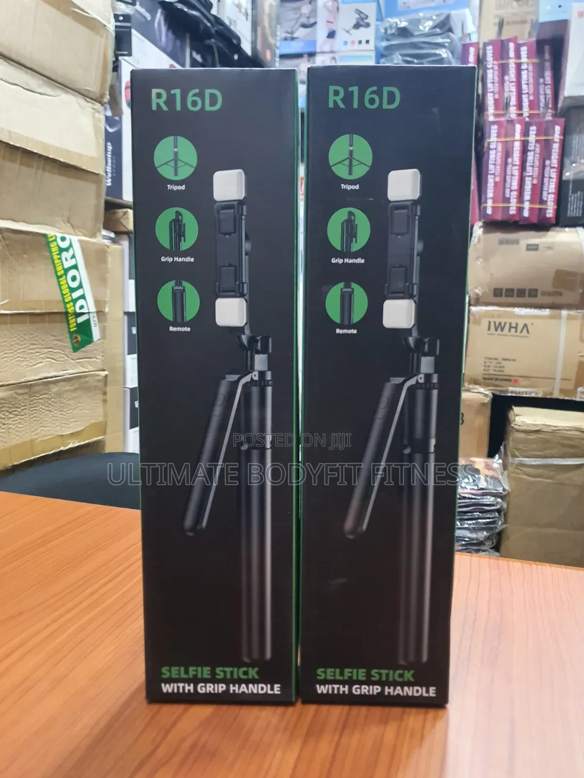 Brand New R16D Selfie Stick With Grip Handle