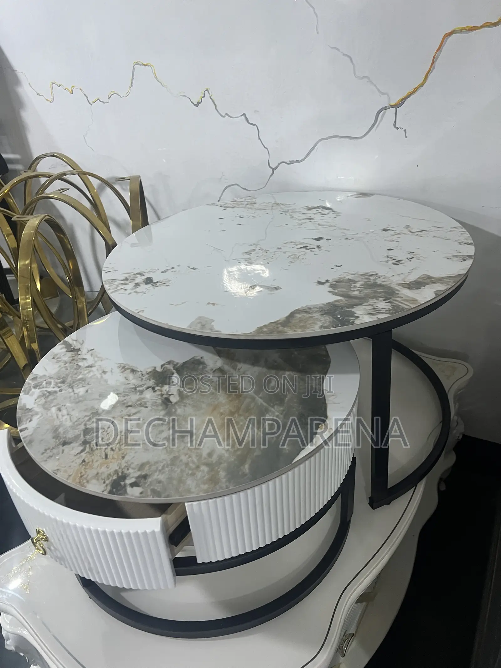 Round Center Table With Drawers