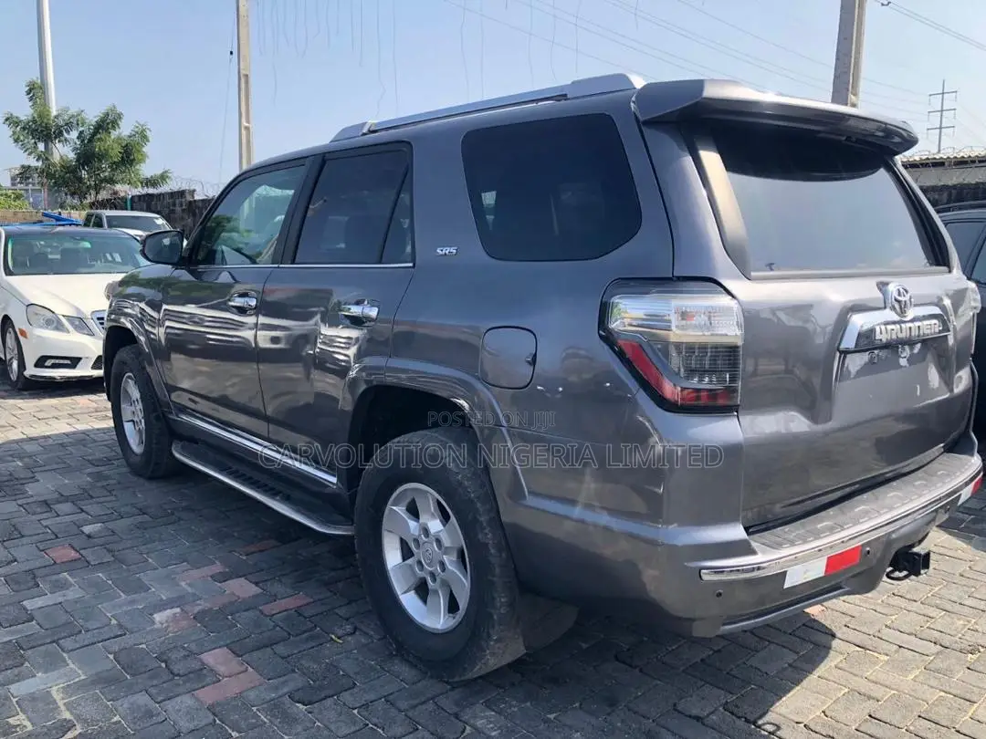 Toyota 4-Runner SR5 4WD 2011 Gray