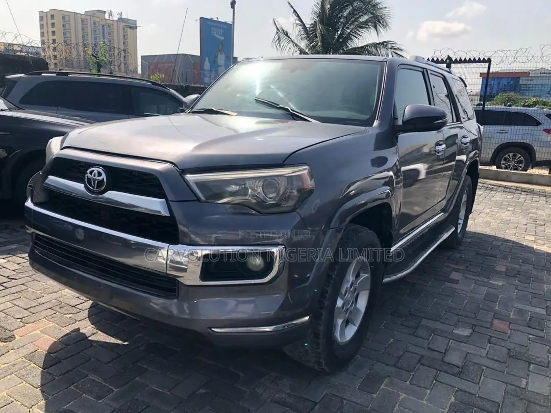 Toyota 4-Runner SR5 4WD 2011 Gray