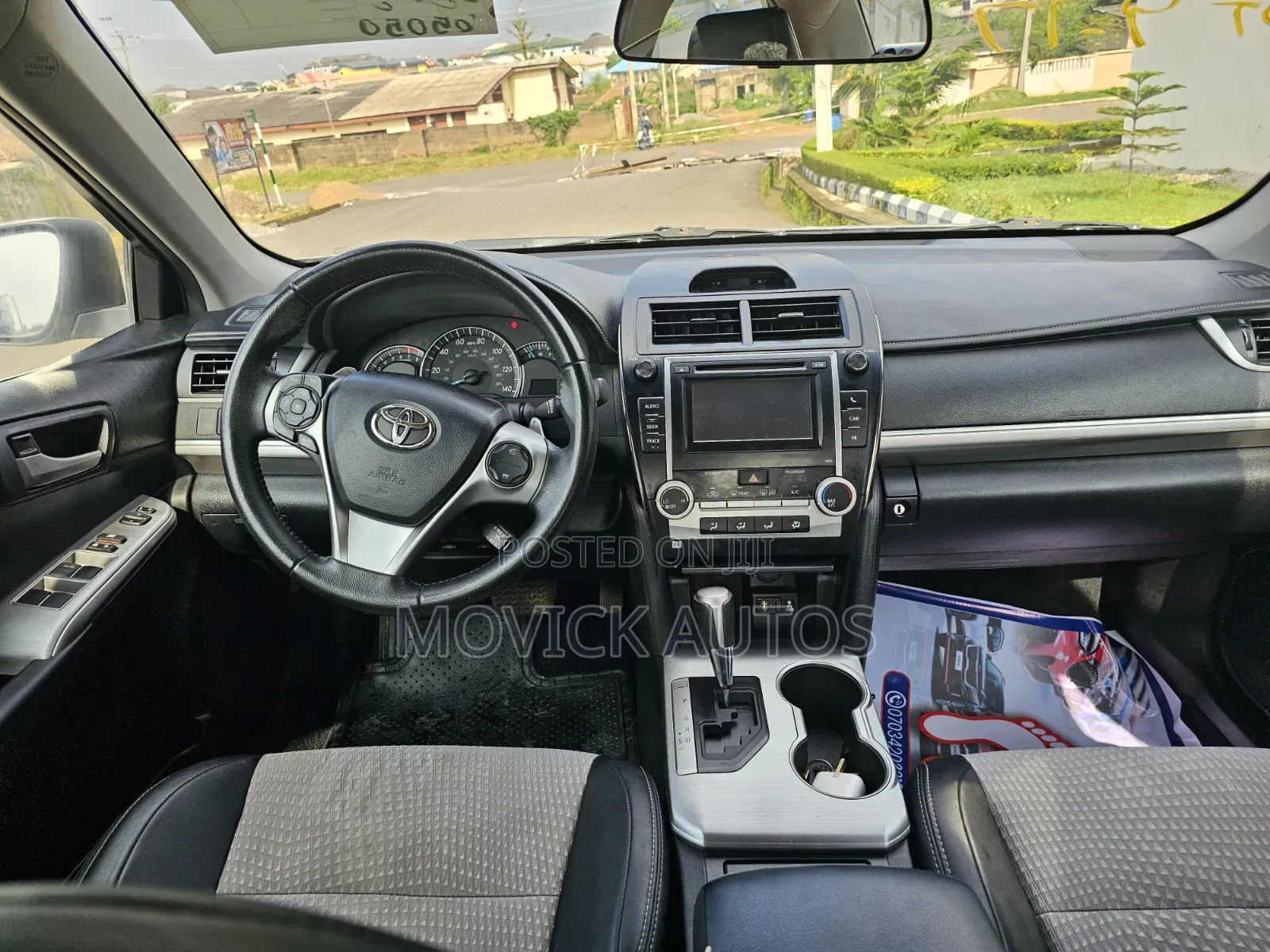 Toyota Camry 2012 Silver