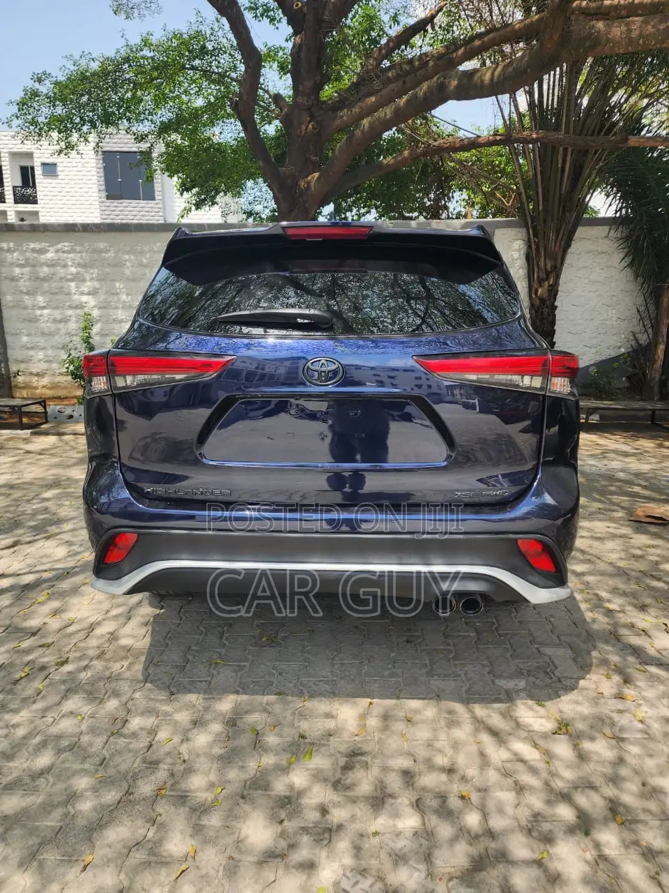 Toyota Highlander 2022 Blue