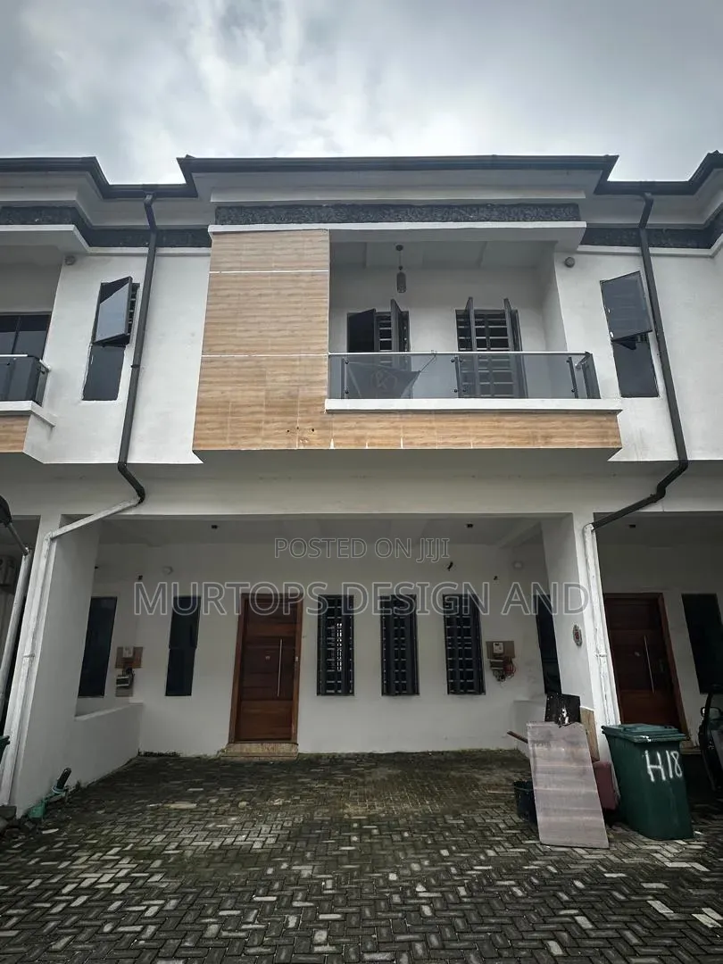 4bdrm Townhouse/Terrace in VGC / Ajah for sale