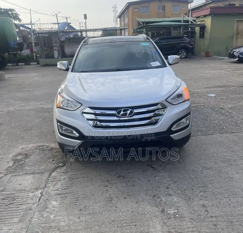 Hyundai Santa Fe 2015 Silver