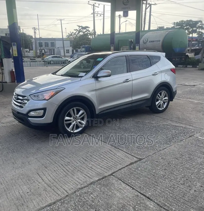 Hyundai Santa Fe 2015 Silver