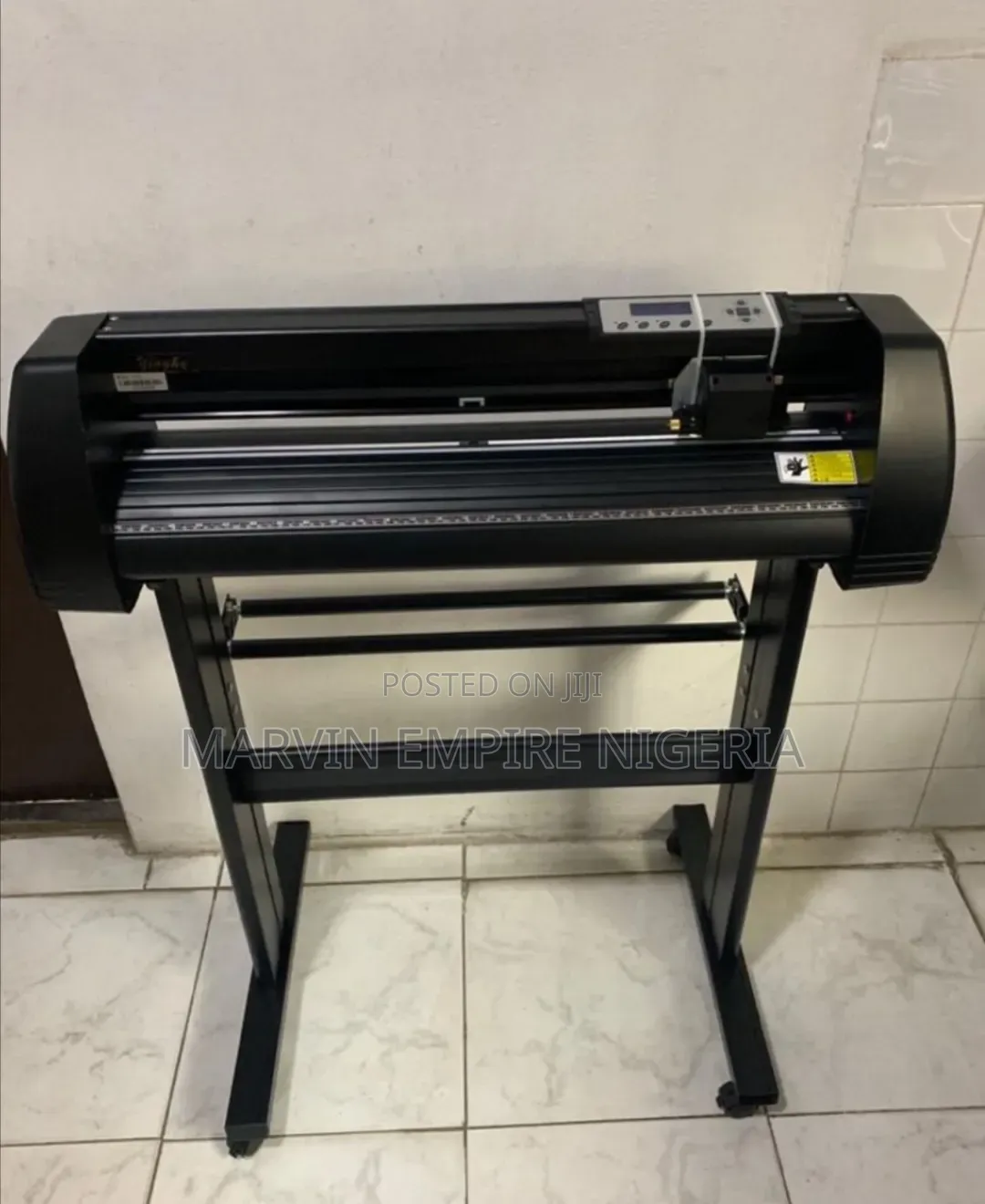 Plotter Cutter Machine
