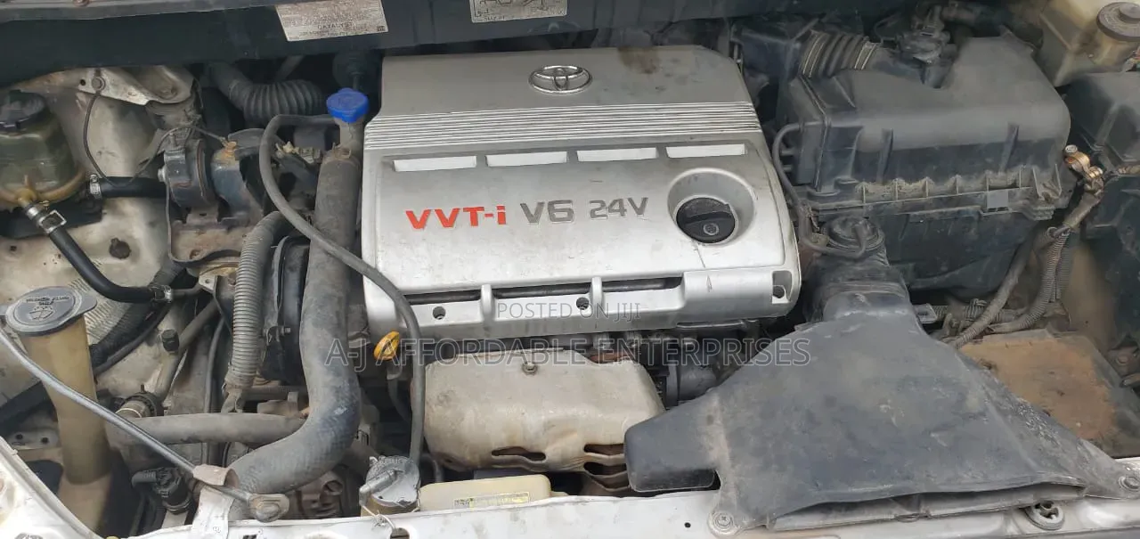 Toyota Sienna 2005 Gold