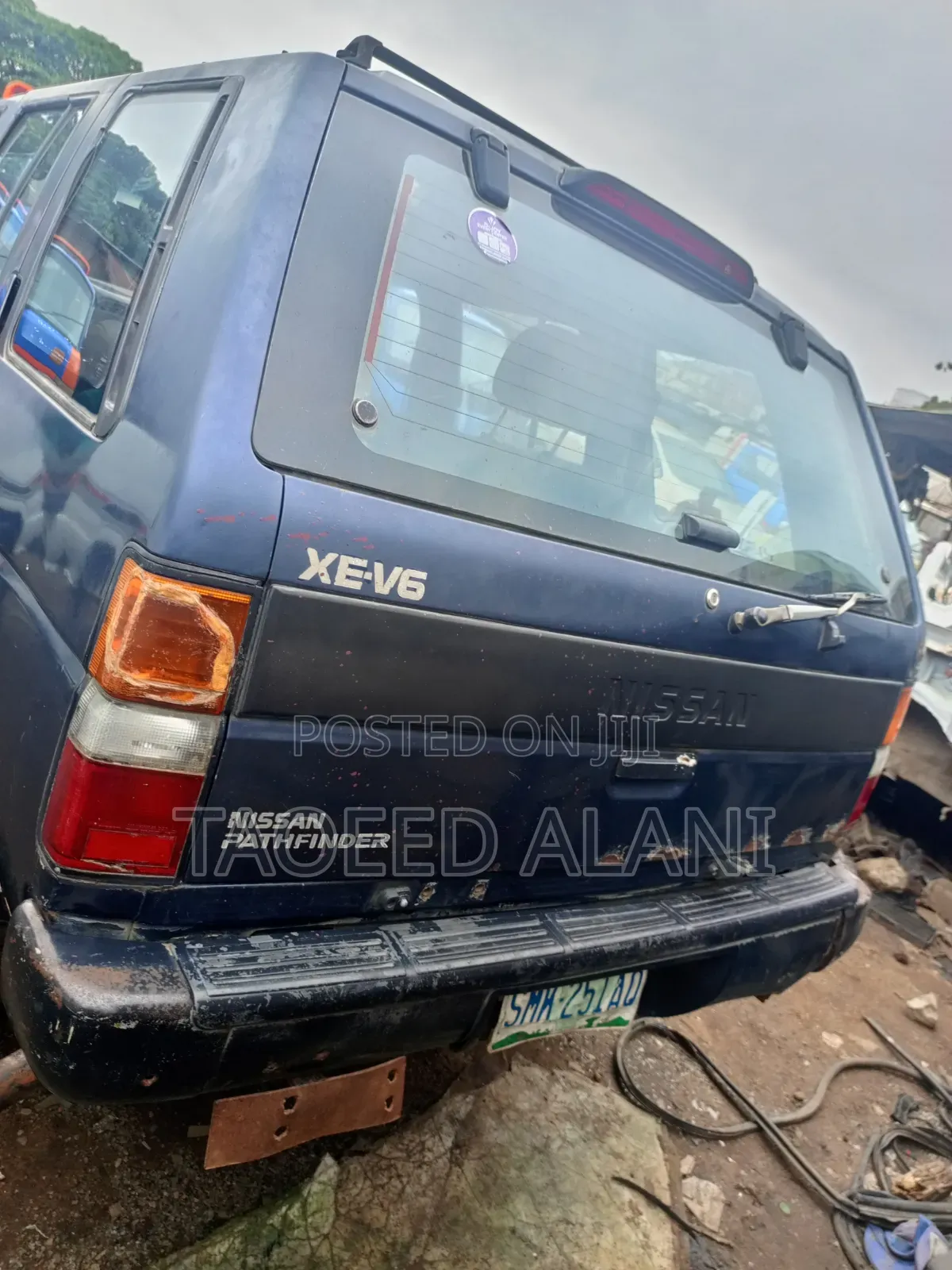 Nissan Pathfinder 1995 Blue