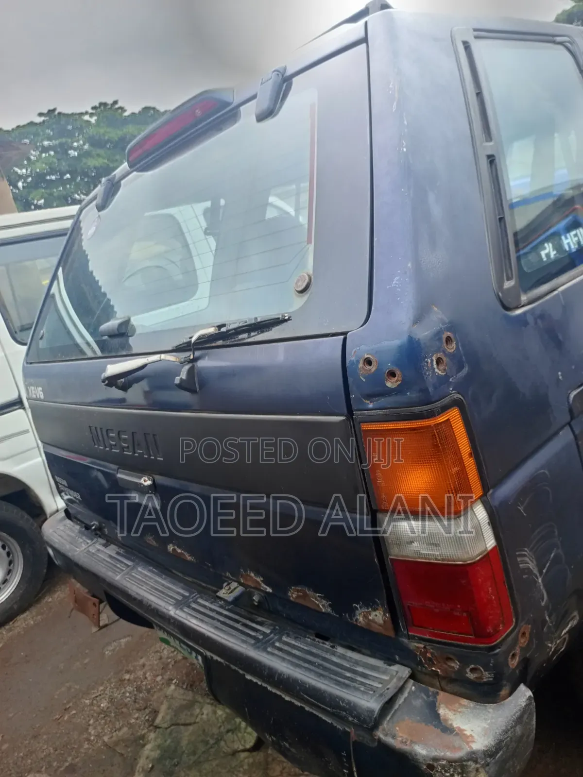 Nissan Pathfinder 1995 Blue