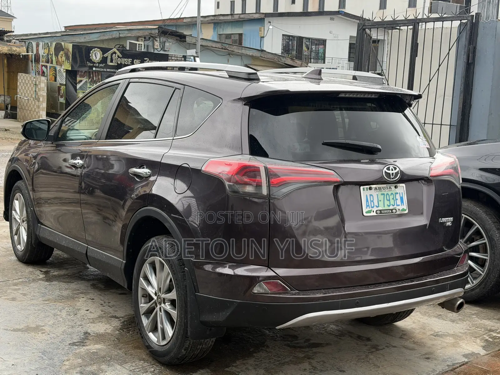 Toyota RAV4 Limited AWD (2.5L 4cyl 6A) 2017 Burgundy