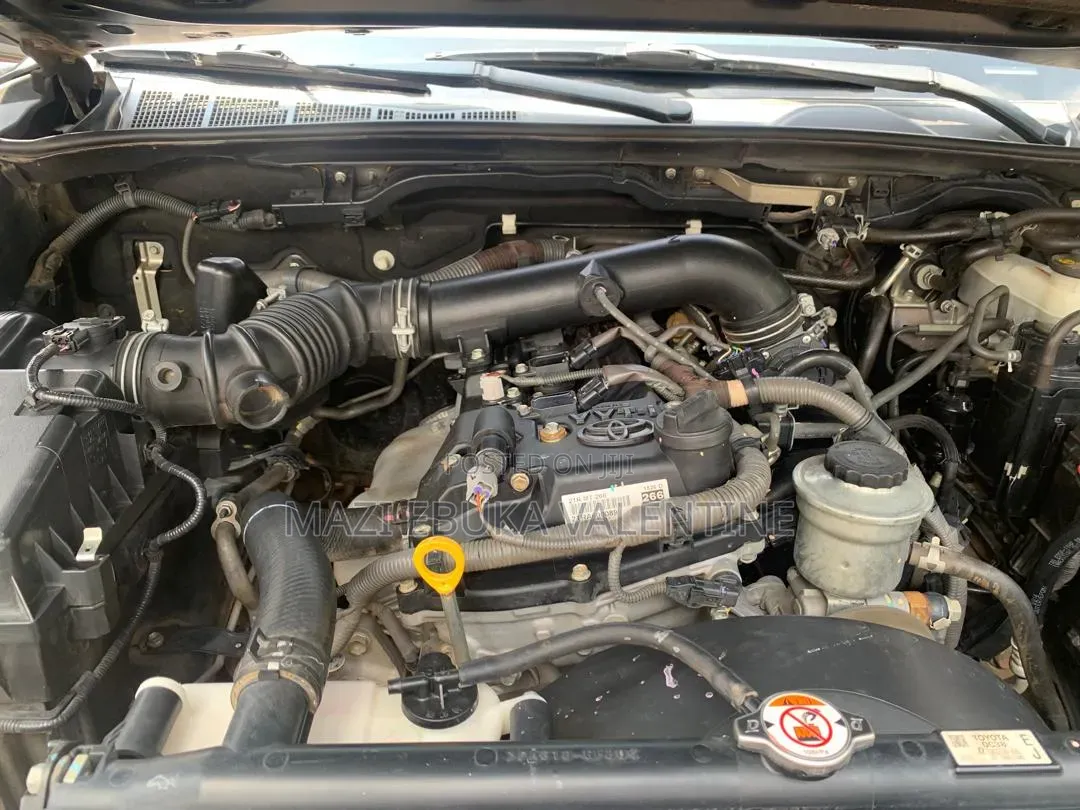 Toyota Hilux 2018 Black