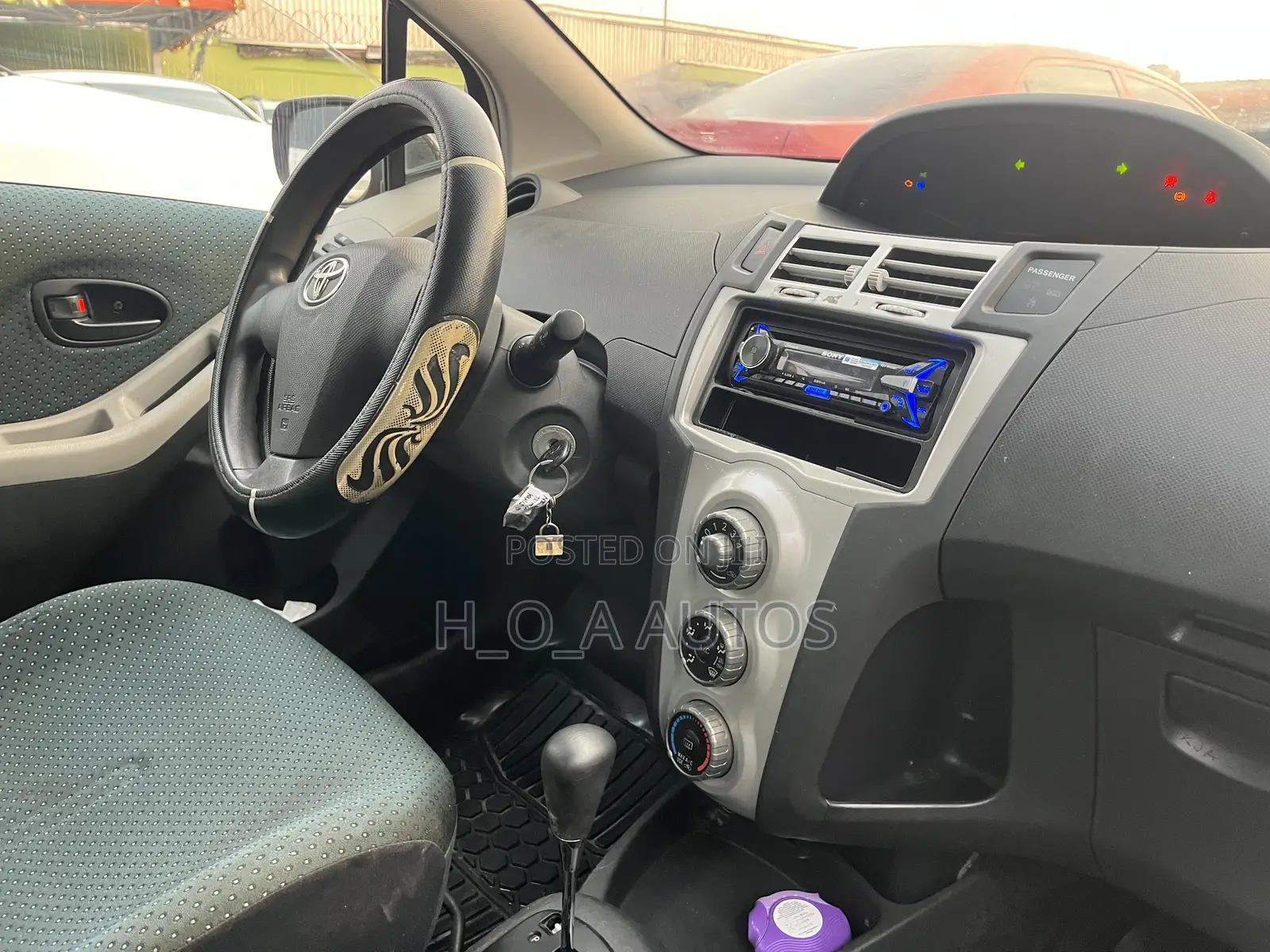 Toyota Yaris 2006 Red