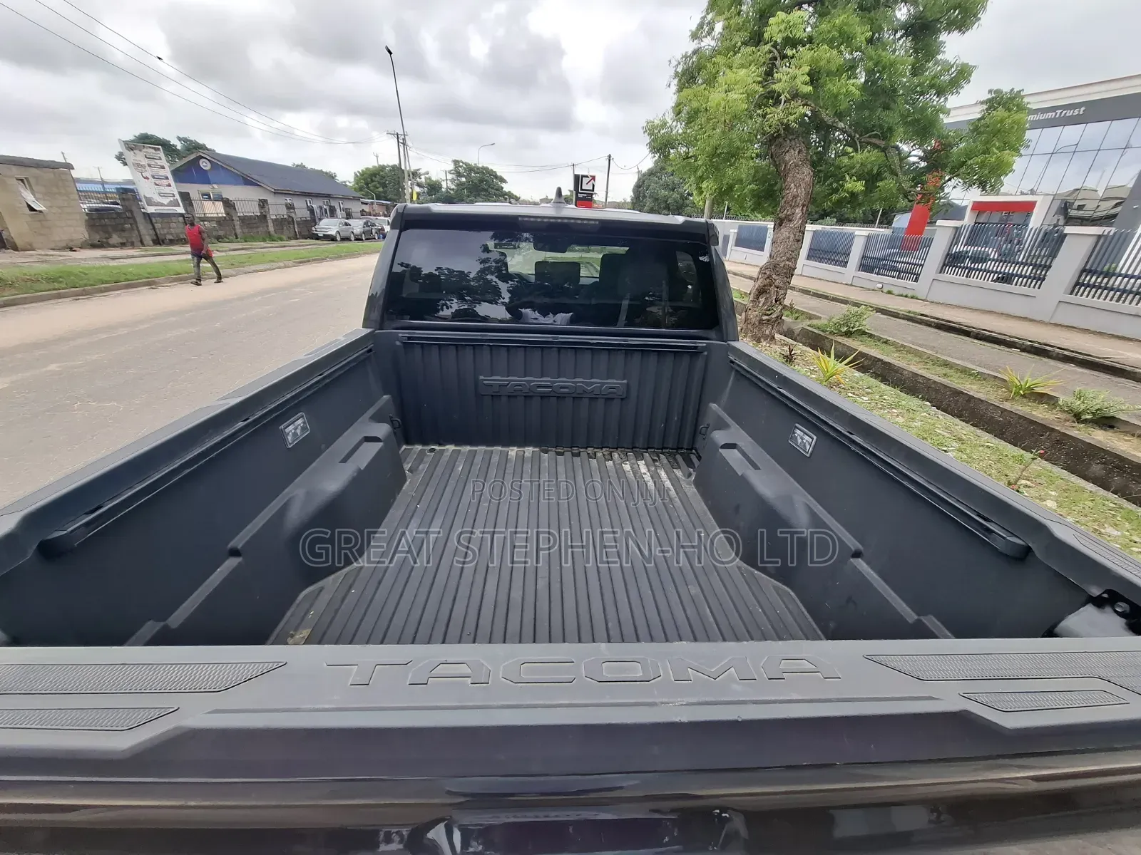 Toyota Tacoma 2025 Black
