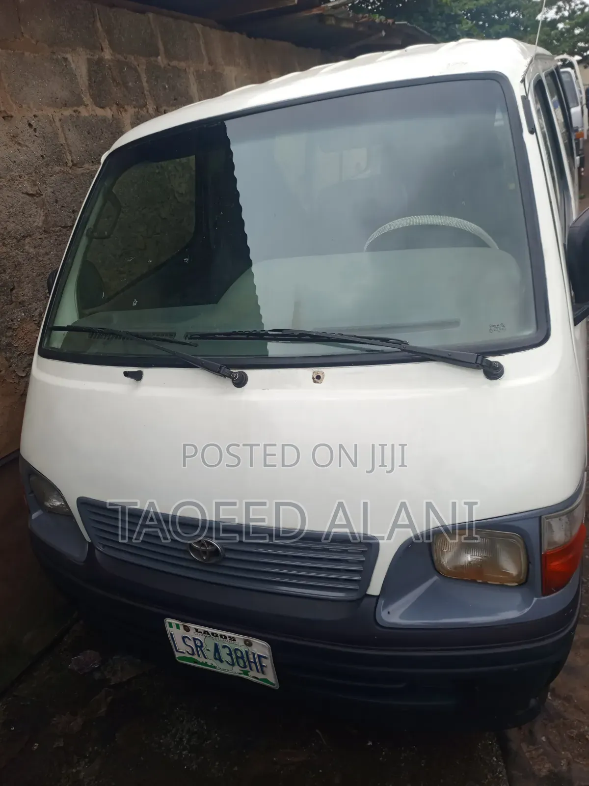 Toyota HiAce 1997 White