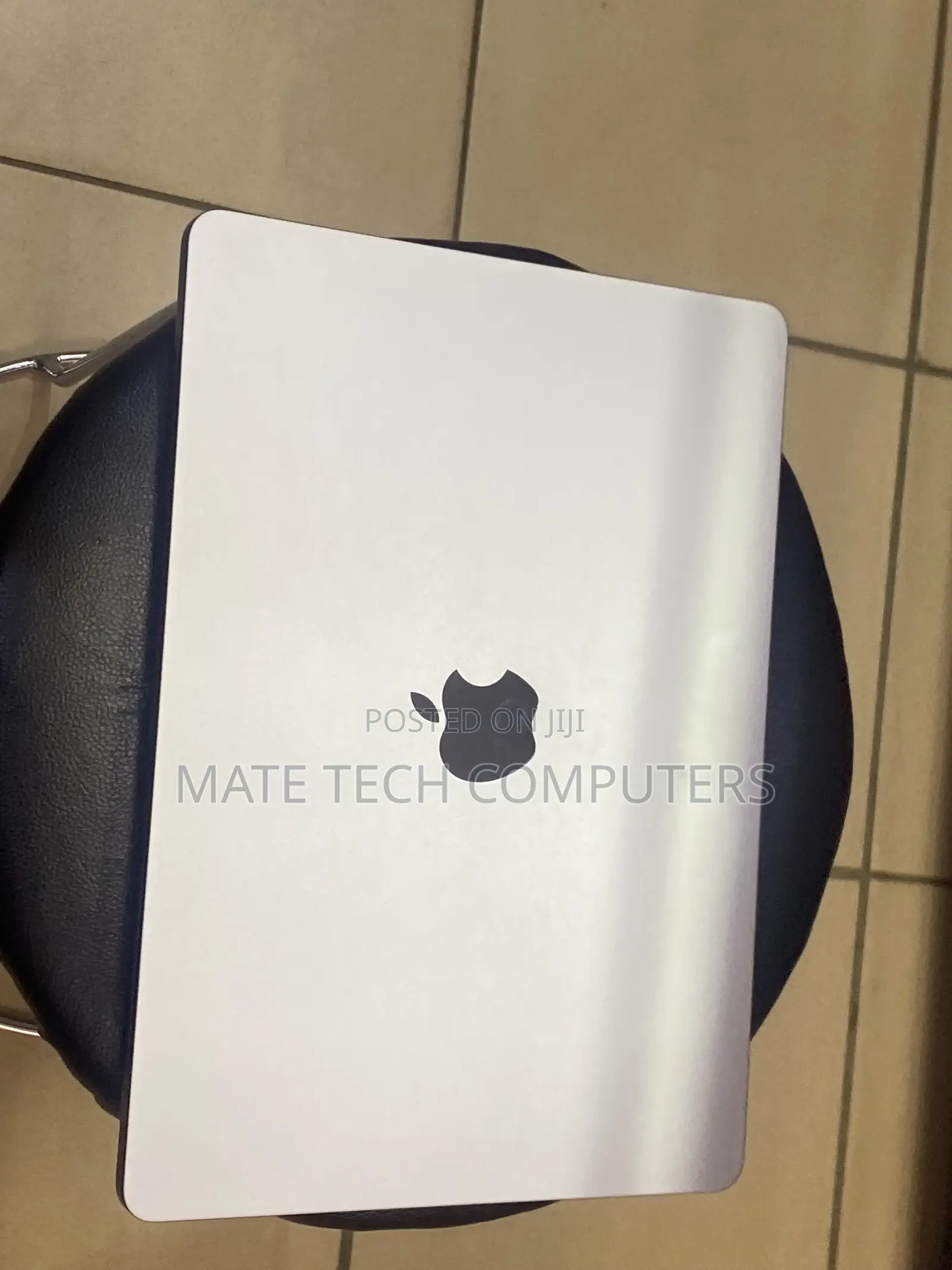 Laptop Apple MacBook Air 2022 M2 8GB Apple M2 SSD 256GB