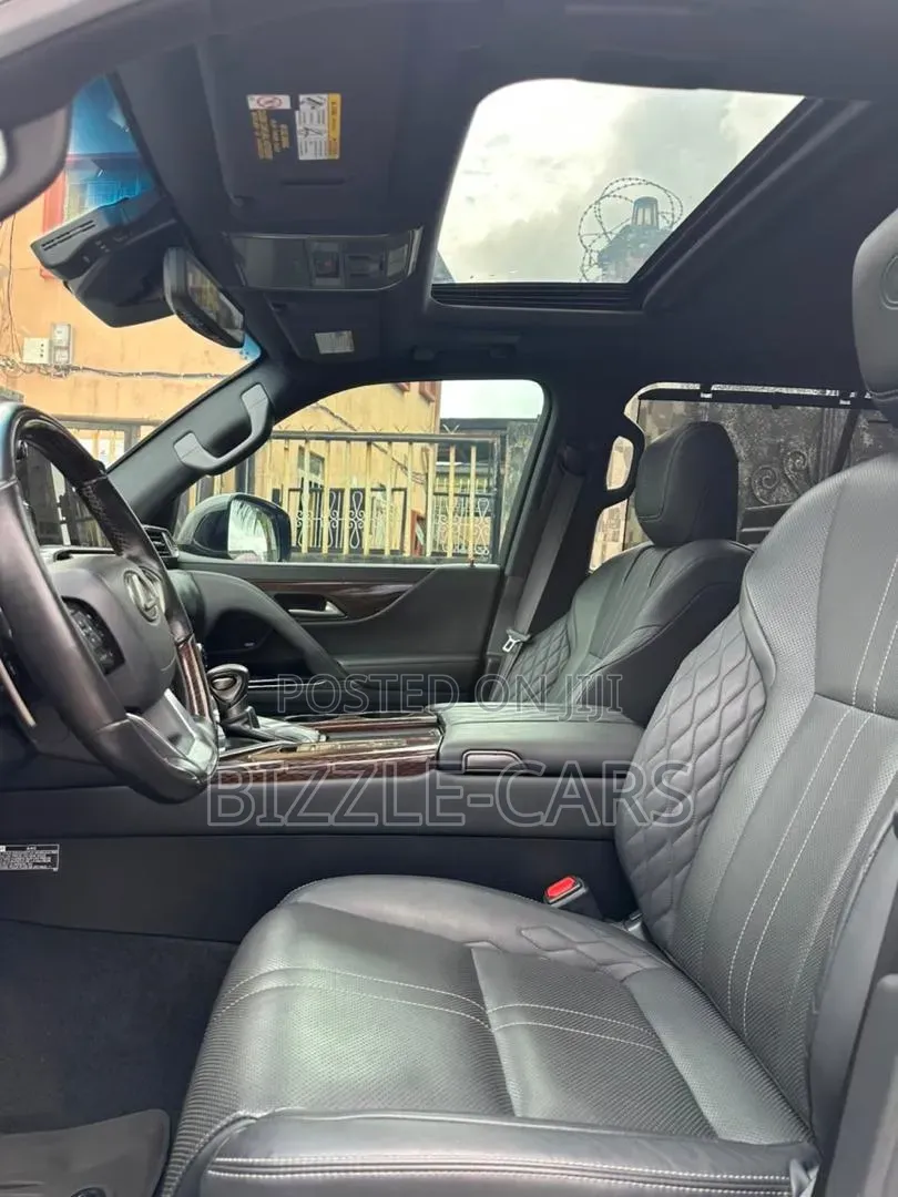Lexus LX 2023 Gray