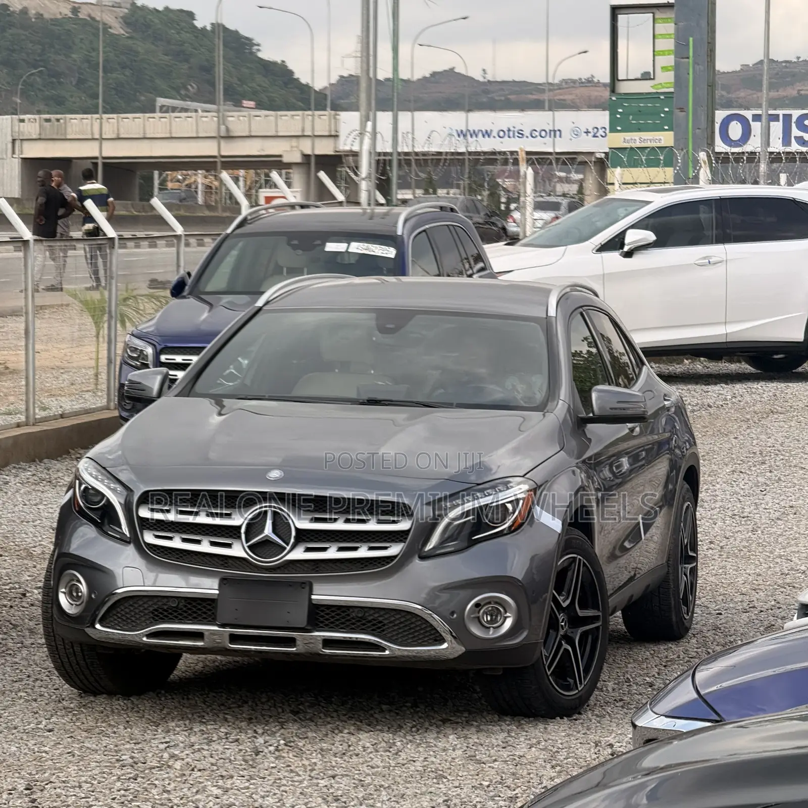 Mercedes-Benz GLA-Class 2016 Gray