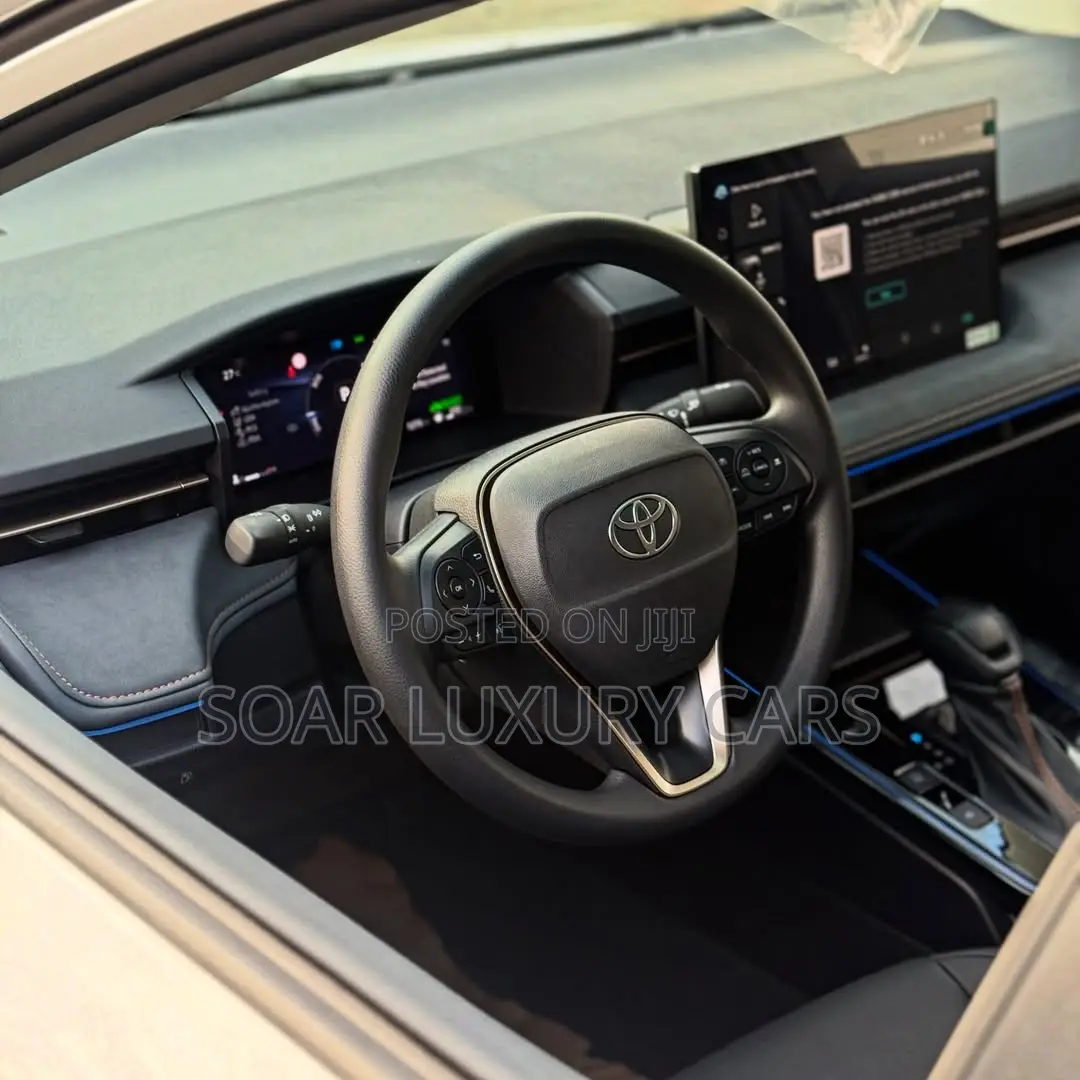 New Toyota Corolla XSE 2026 White