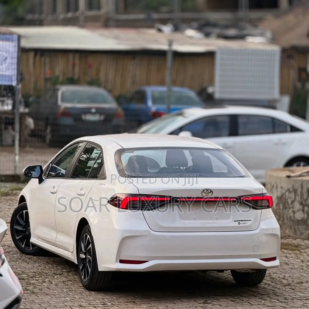 New Toyota Corolla XSE 2026 White