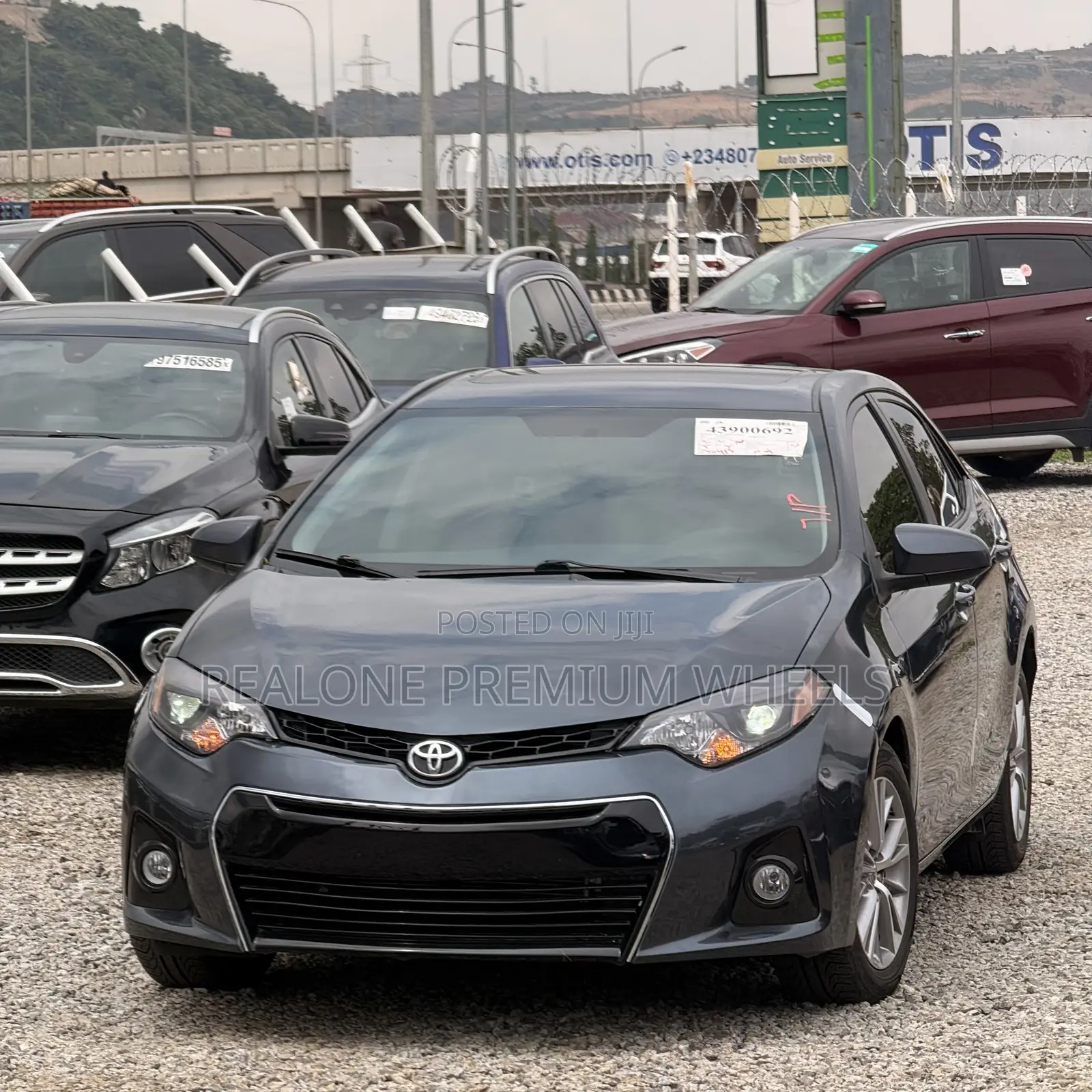 Toyota Corolla LE Eco 4dr Sedan (1.8L 4cyl CVT) 2015 Gray