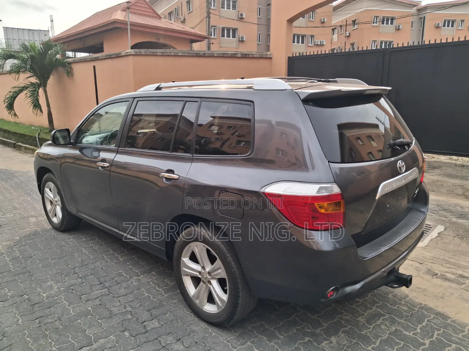 Toyota Highlander 2011 Gray