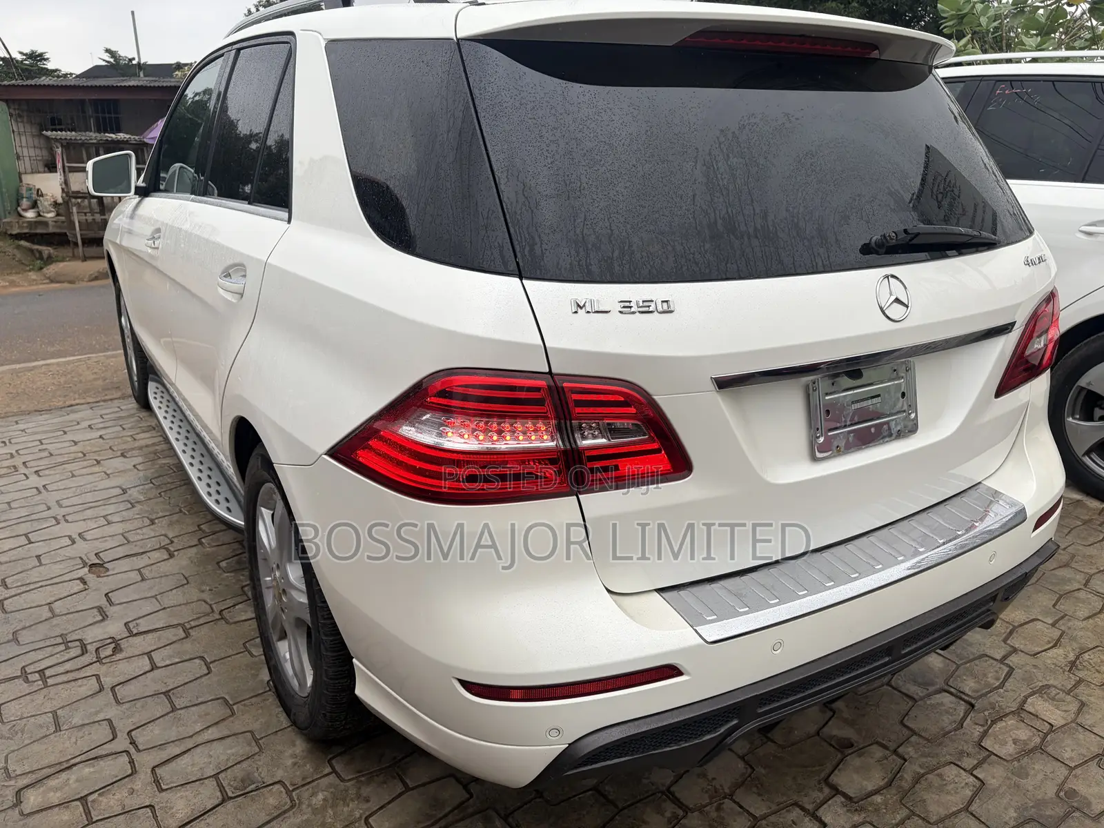 Mercedes-Benz M Class ML350 4MATIC 4dr SUV AWD (3.5L 6cyl 7A) 2014