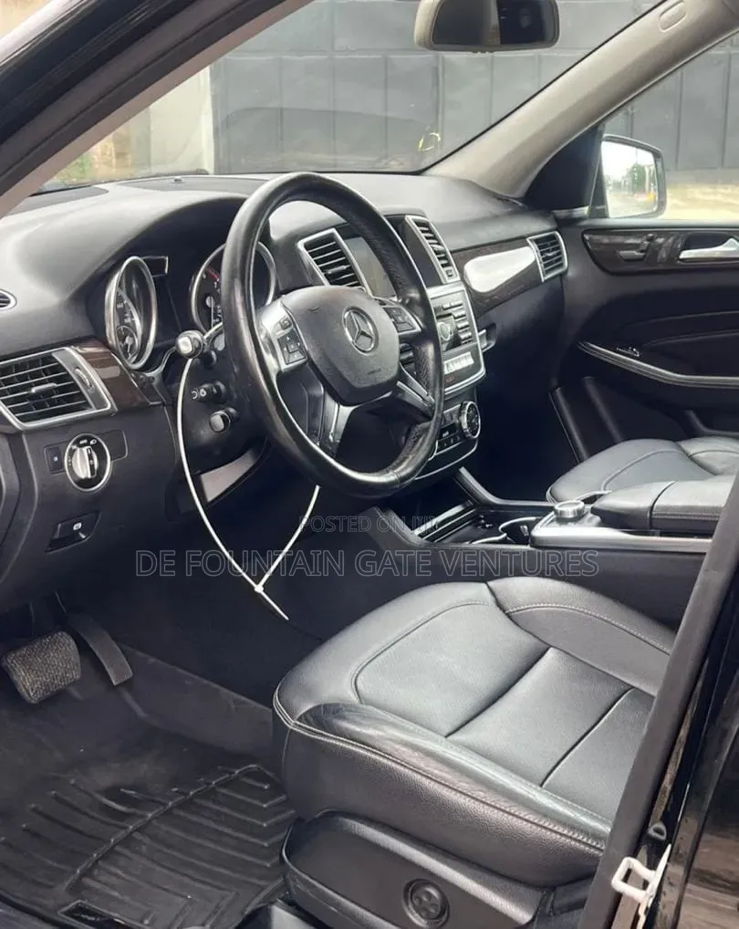 Mercedes-Benz M Class 2015 Black