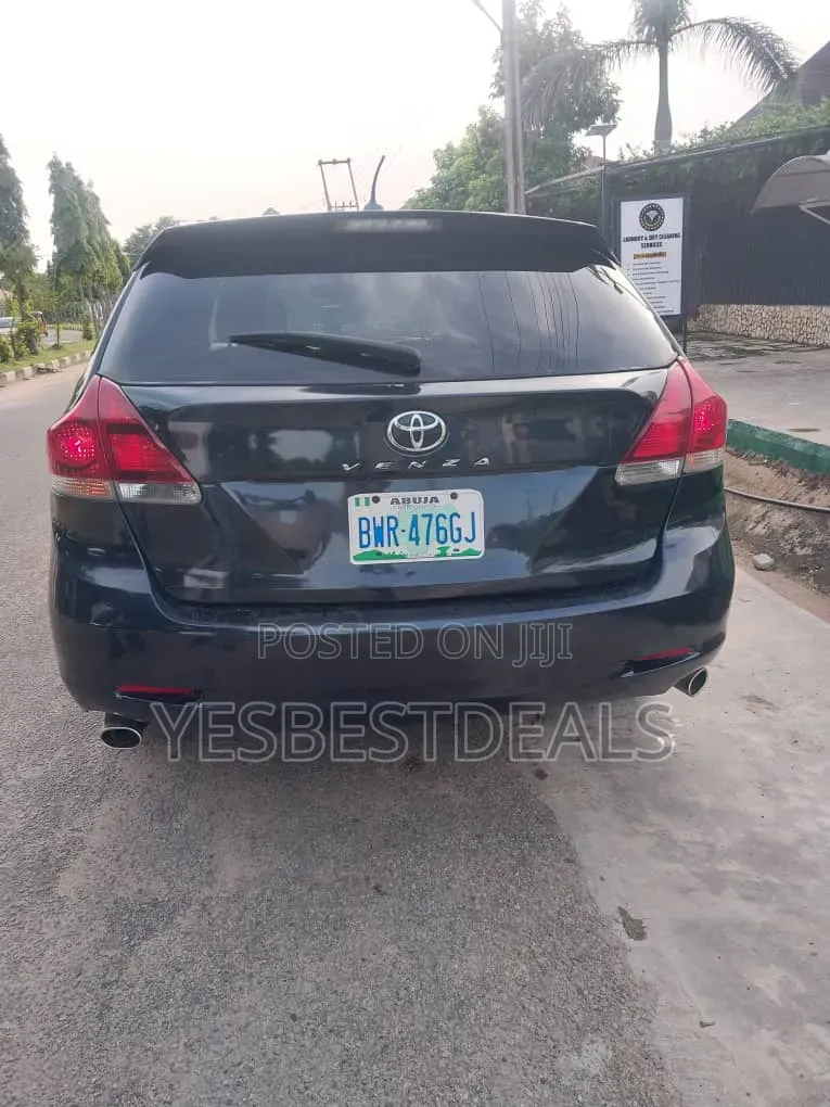 Toyota Venza 2014 Black