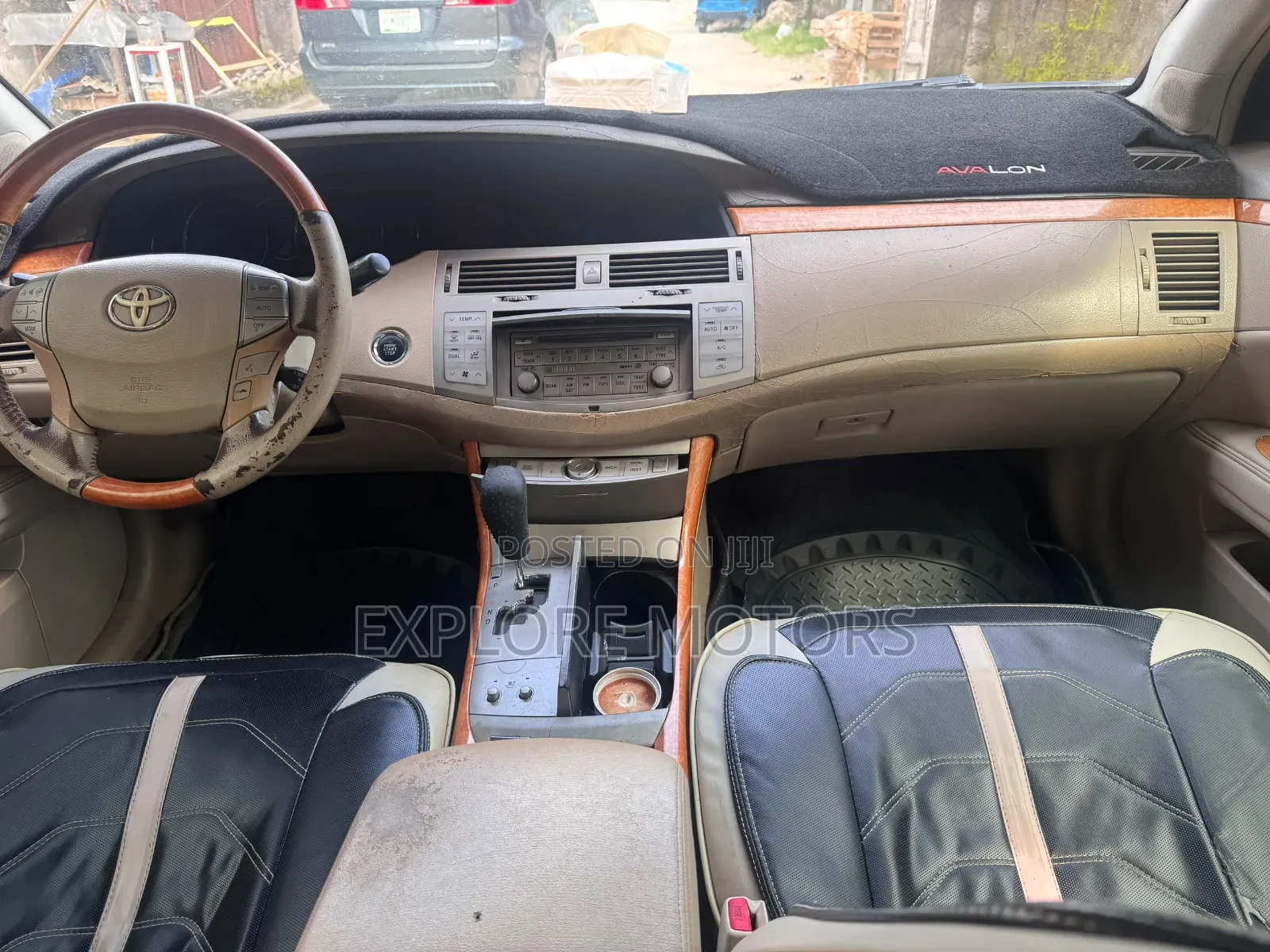 Toyota Avalon 2006 Gold