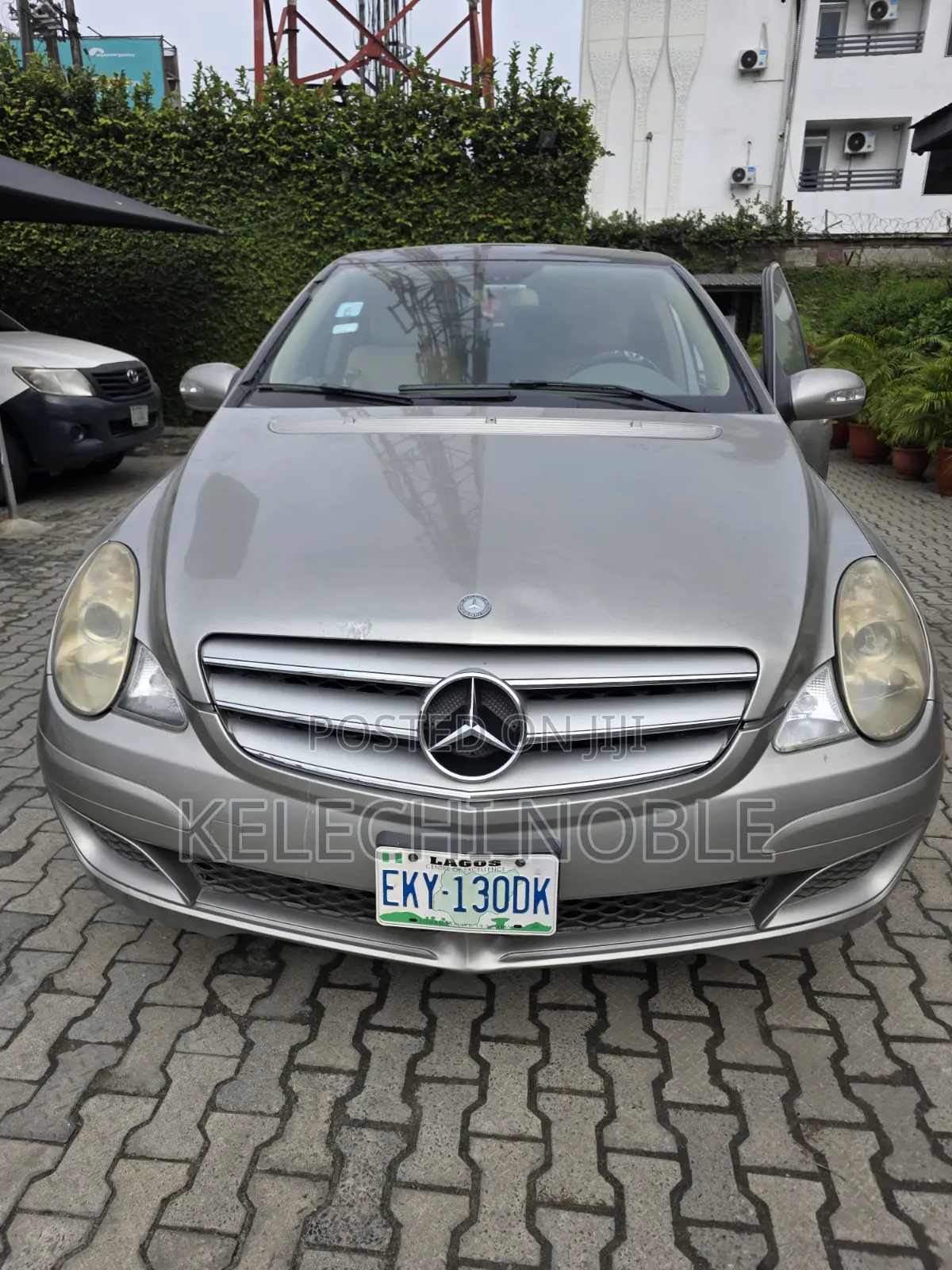Mercedes-Benz R-Class 2007 Gold