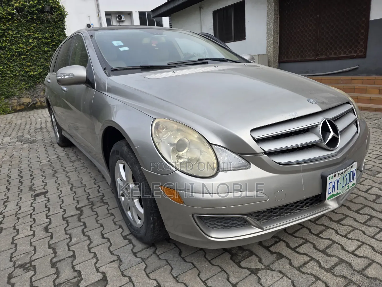 Mercedes-Benz R-Class 2007 Gold