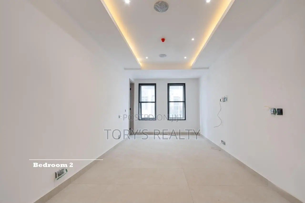 4bdrm Maisonette in Banana Island for sale