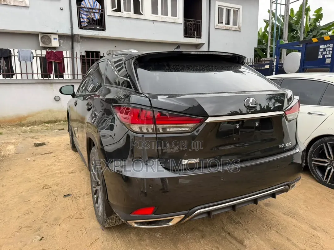 Lexus RX 2021 Black