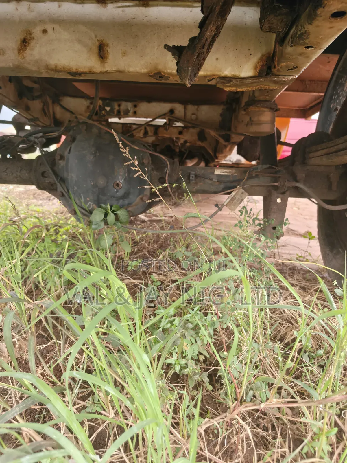 Ford Transit Pickup Truck - 6 TYRES