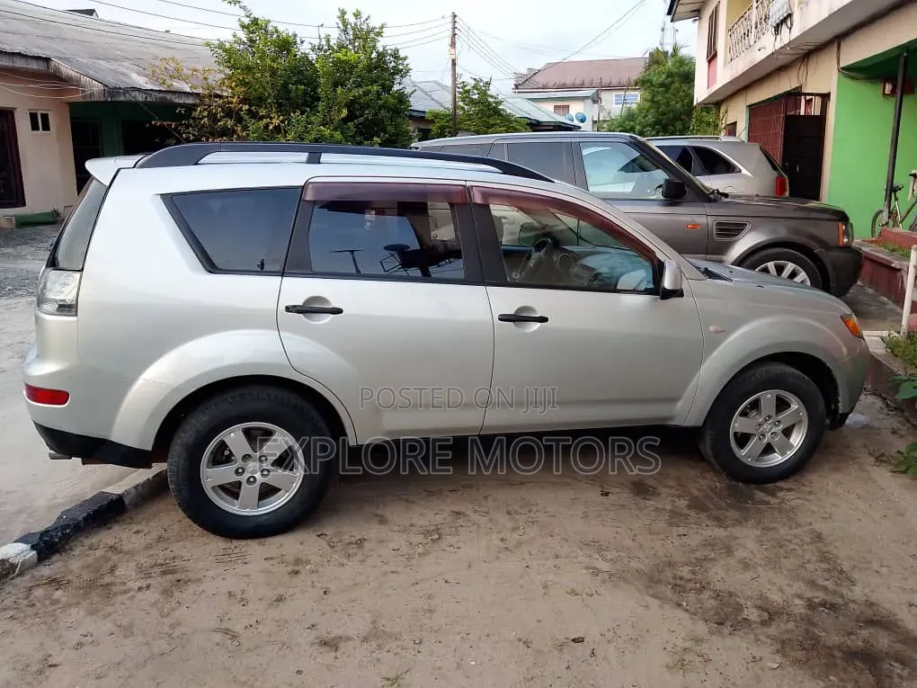 Mitsubishi Outlander 2007 Silver
