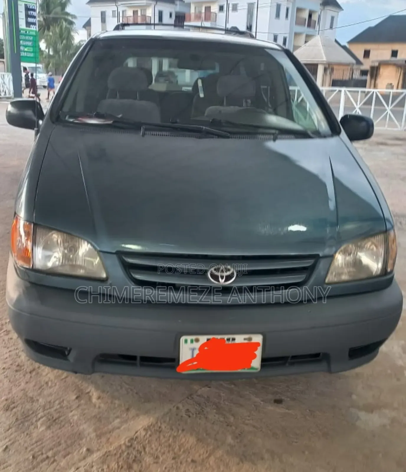 Toyota Sienna LE 2002 Blue